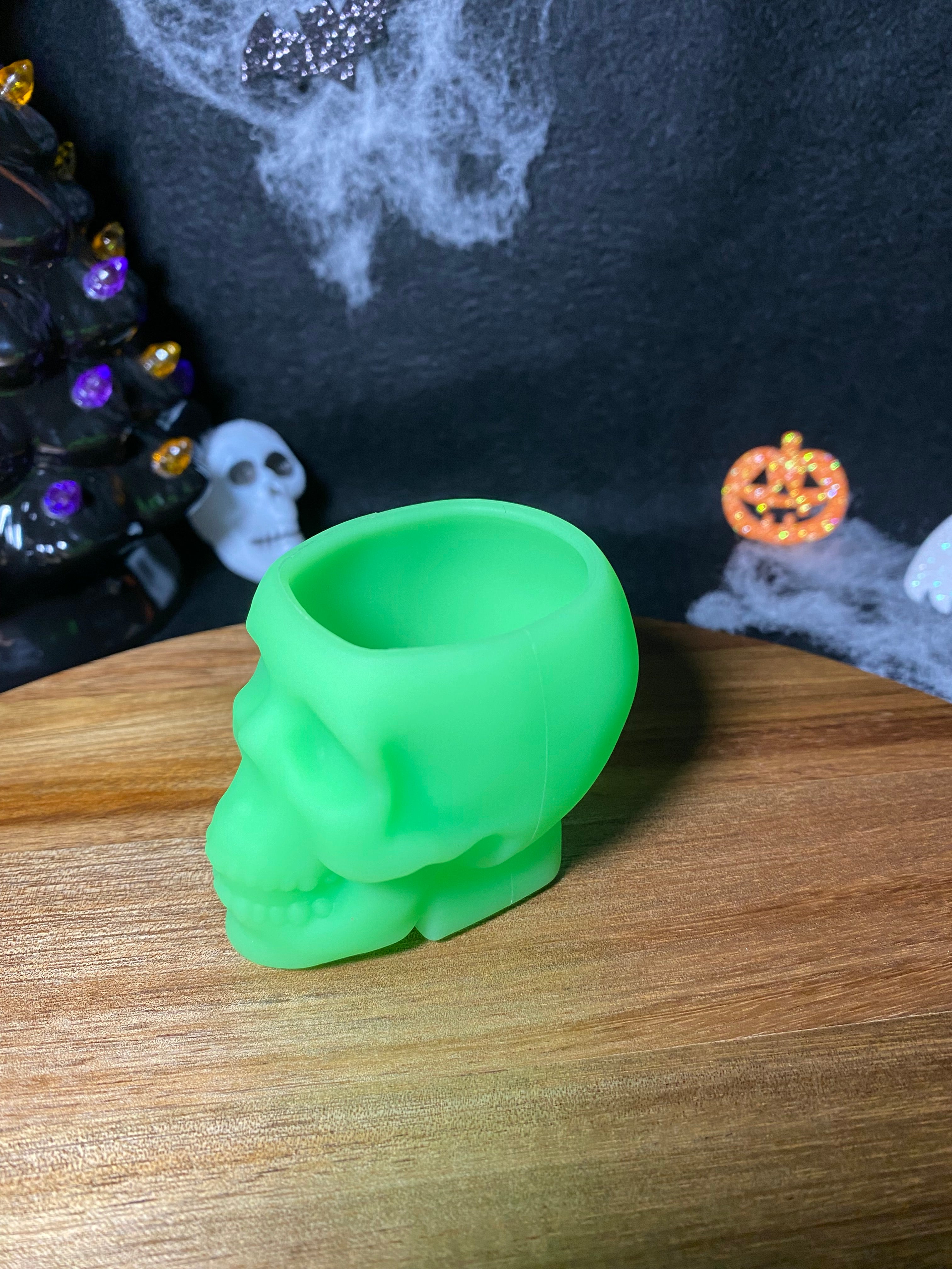 Skull Shot Glass (Green Silicone)